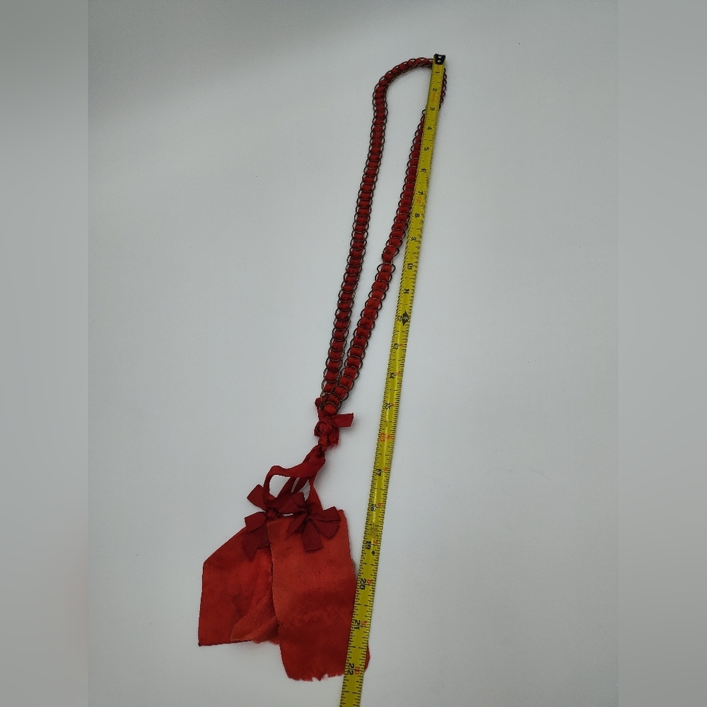 ANTIQUE Shaker Red Silk Ribbon & Brass Ring Chatelaine Cira 1850-1880 - Picture 7 of 7